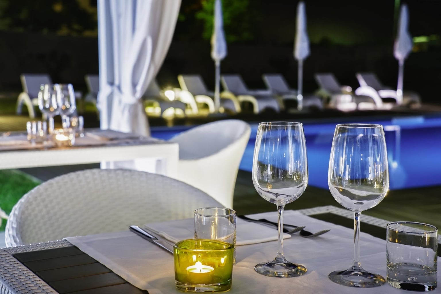 Friaul Gradisca Isonzo Hotel Franz Weinland Collio Wein Restaurant Pool Garten aussen
