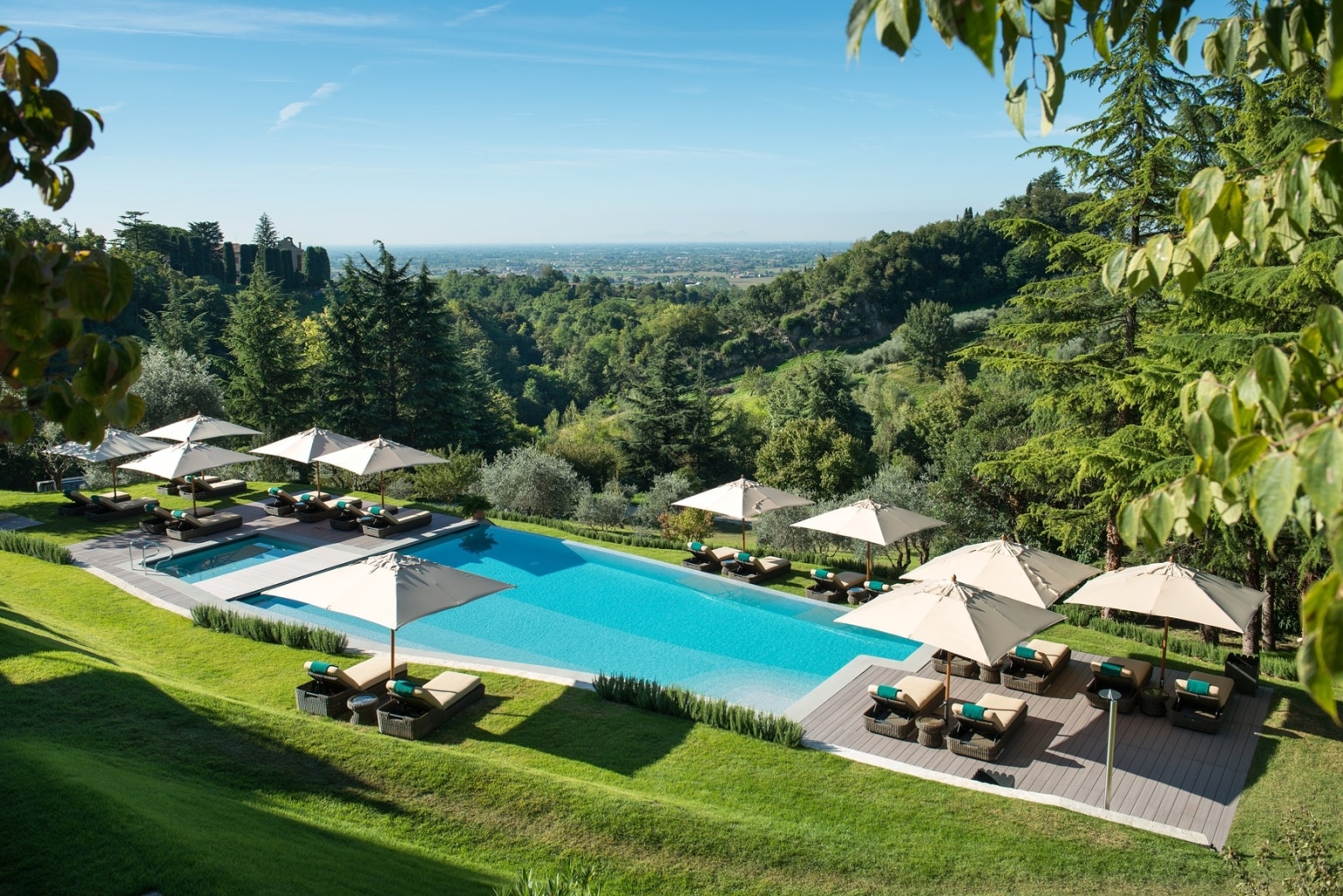 Veneto Venetien Hotel Villa Cipriani Asolo Garten Panorama Swimmignpool Aussicht