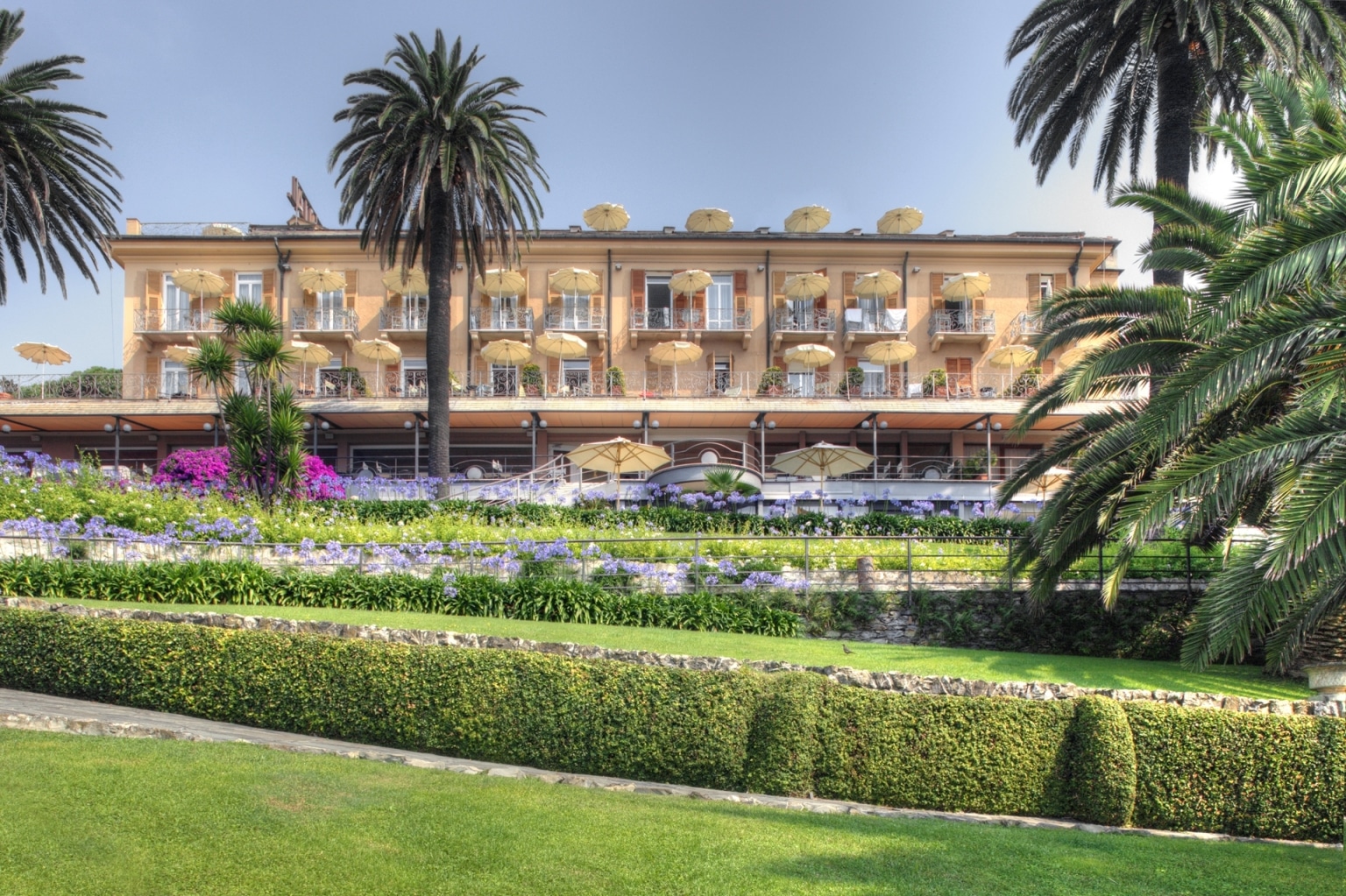 Ligurien Hotel Continental Santa Margherita Ligure Park Garten Blumen Riviera Meer Küste außen