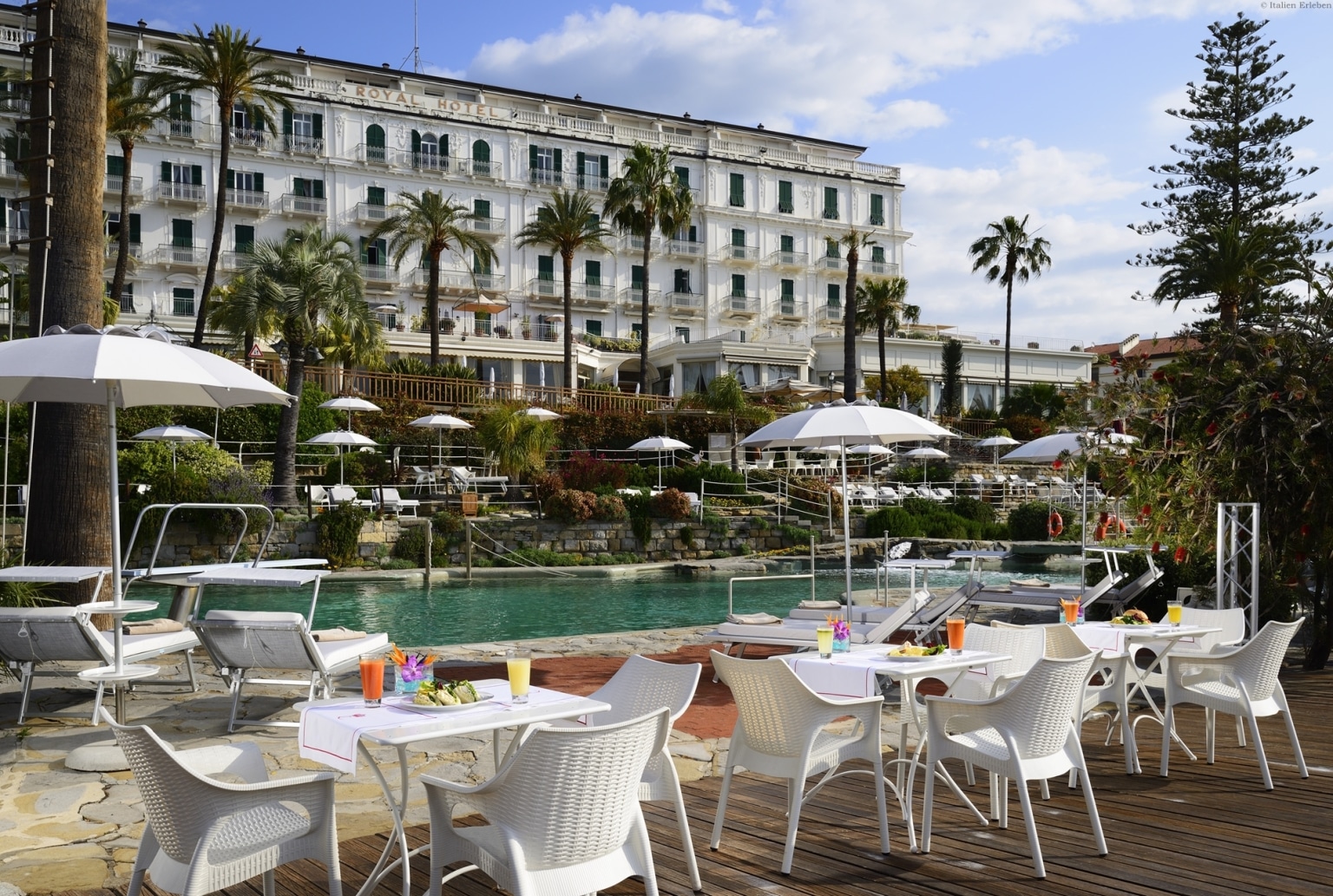 Ligurien Sanremo Hotel Royal Meer Riviera Blick Panorama Frühstück Pool