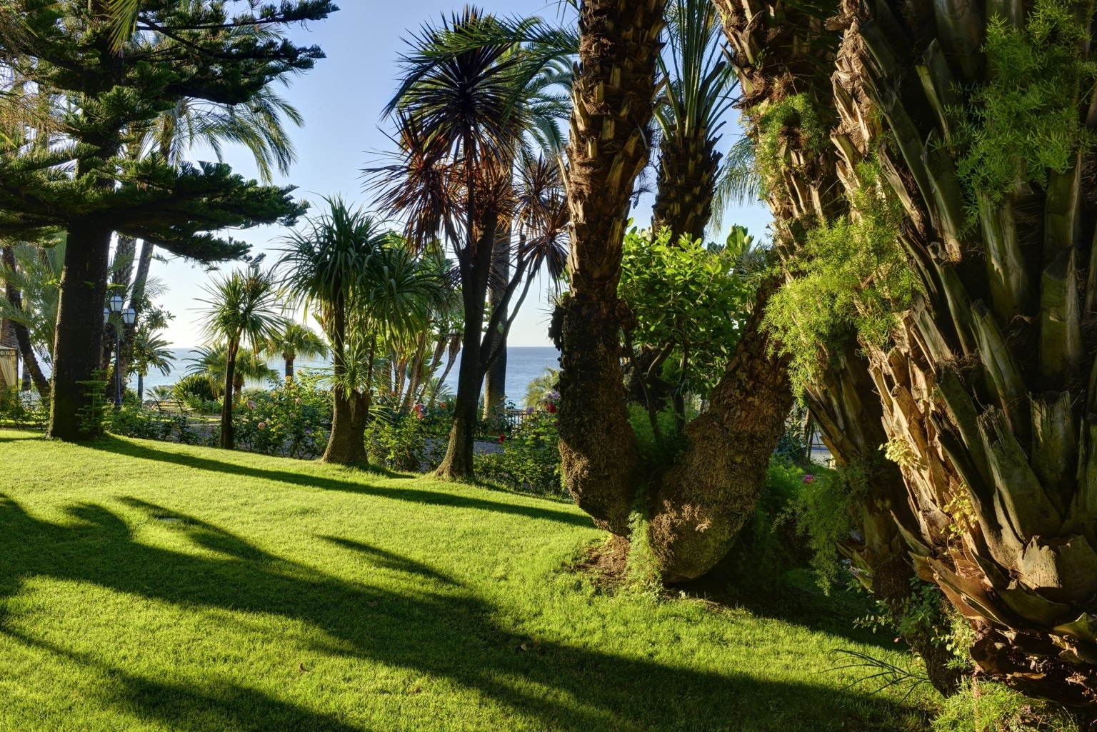 Ligurien Sanremo Hotel Royal Meer Riviera Blick Panorama Garten Park