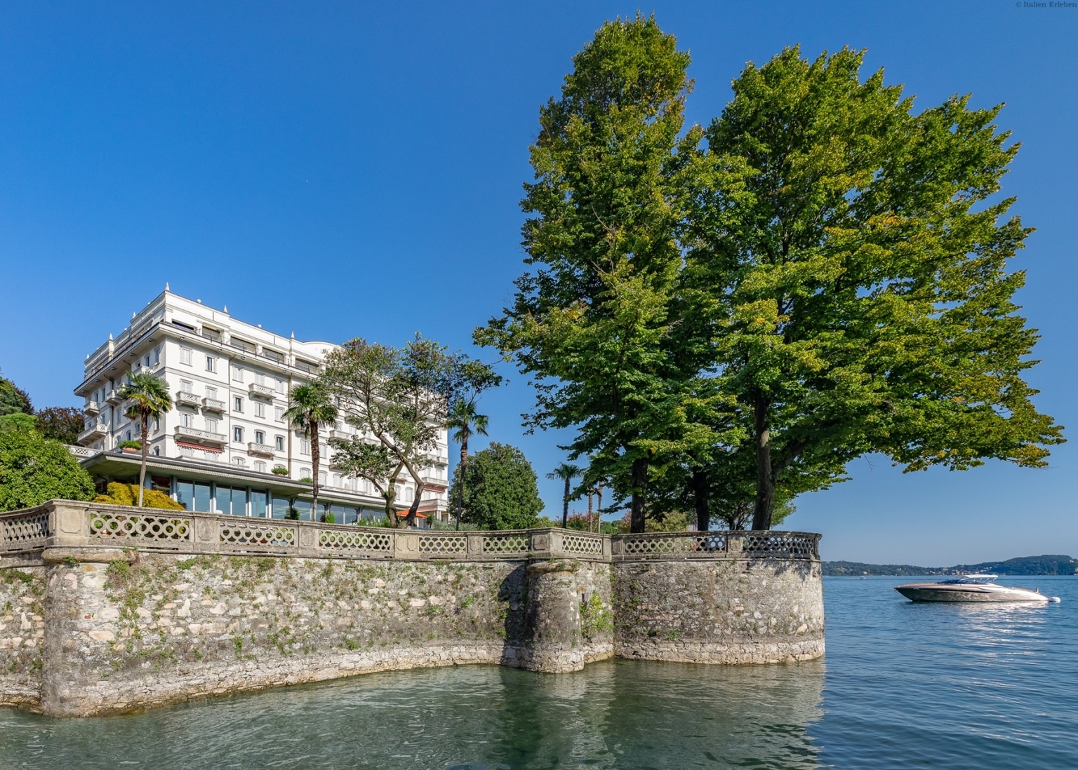 Piemont Grand Hotel Majestic Verbania Lago Magiore See Garten Seeblick Boot