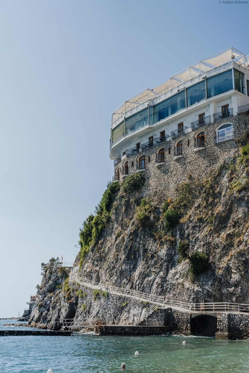 Kampanien Hotel Cetus Cetara Amalfiküste direkt am Meer Panoramalage Meerblick Meerzugang