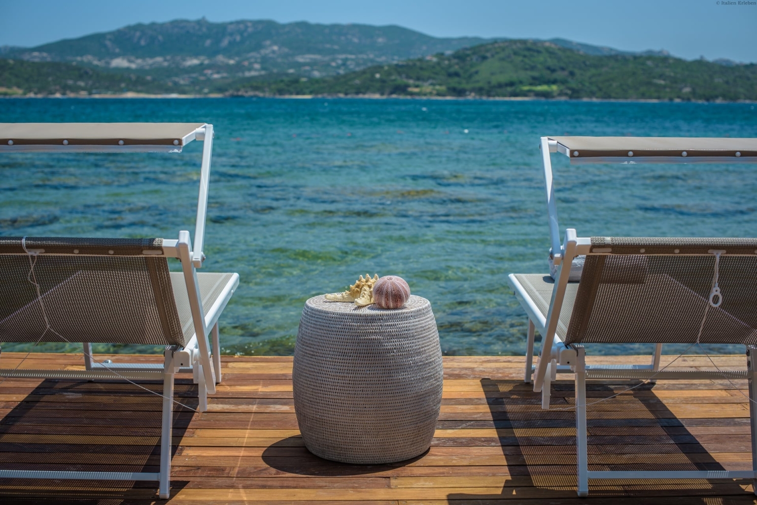 Sardinien Villa del Golfo Lifestyle Resort Cannigione Hotel Bucht Nord Meer Meerblick Panorama Deck