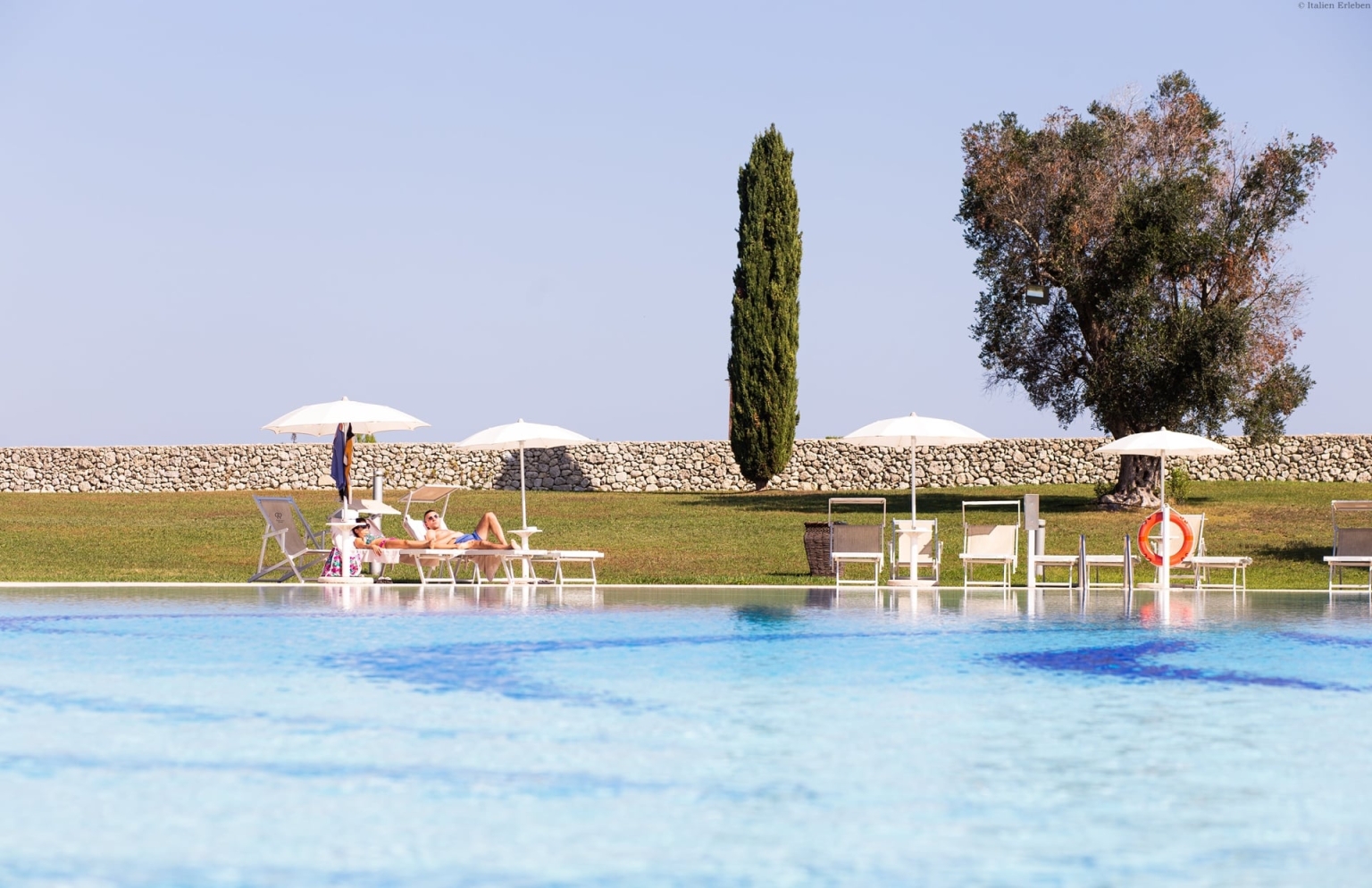 Apulien Golf Resort Acaya Lecce Salento 18 Loch Anlage modern Landschaft Wellness Pool