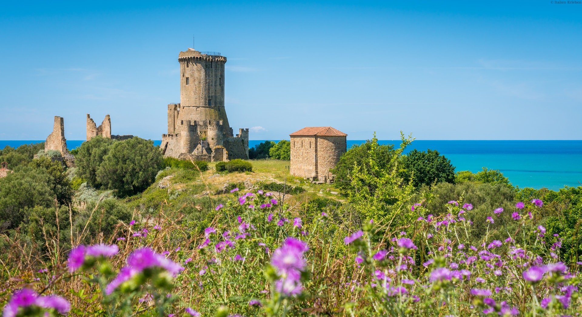 Kampanien Cilento südlich Amalfiküste Velia Kultur Küste Meer Festung