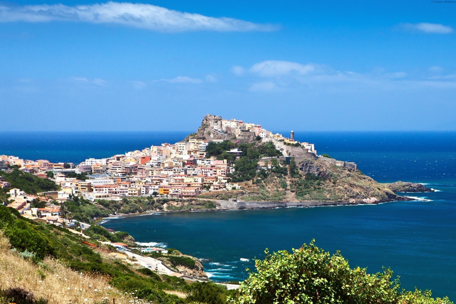 Sardinien Natur Genuss bunt Schönheit Landschaft Castelsardo Stadt Küste Meer Halbinsel