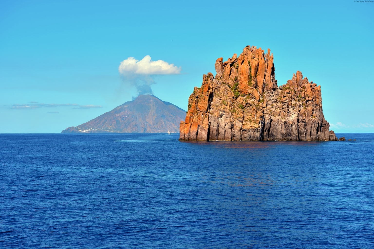 Sizilien Äolische Inseln Vulcano Meer Felsen