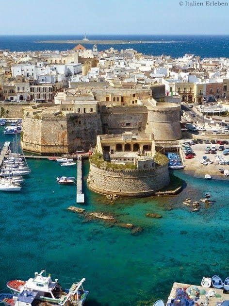 Apulien Kultur steinerne Monumente Gallipoli Festung Meer Insel Stadt Hafen