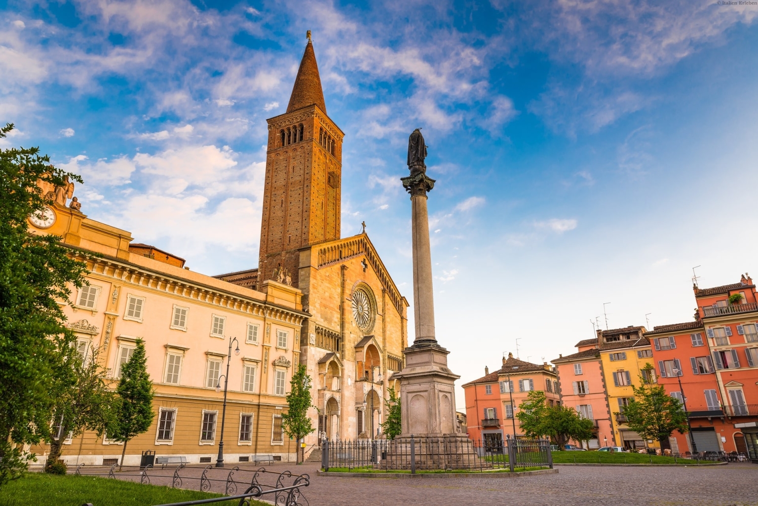Emilia Romagna Kultur Genuss Piacenza Kirche Sonnen Stimmung