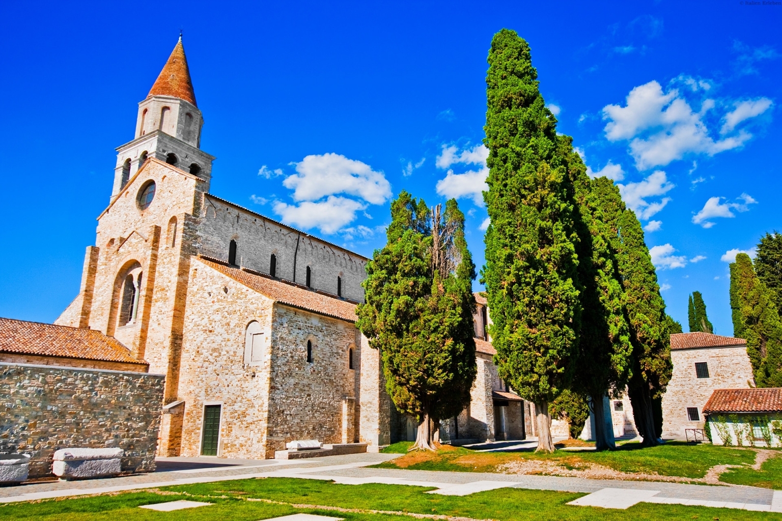 Italien Unesco Weltkulturerbe Friaul Aquileia Grado römische Stadt Kirche Dom